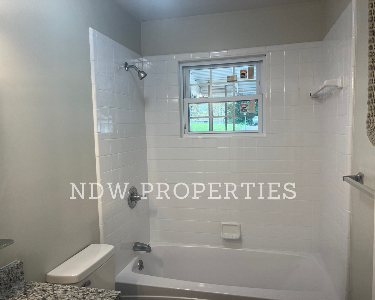 3042 Forrester St #NA - Photo 4 of 6