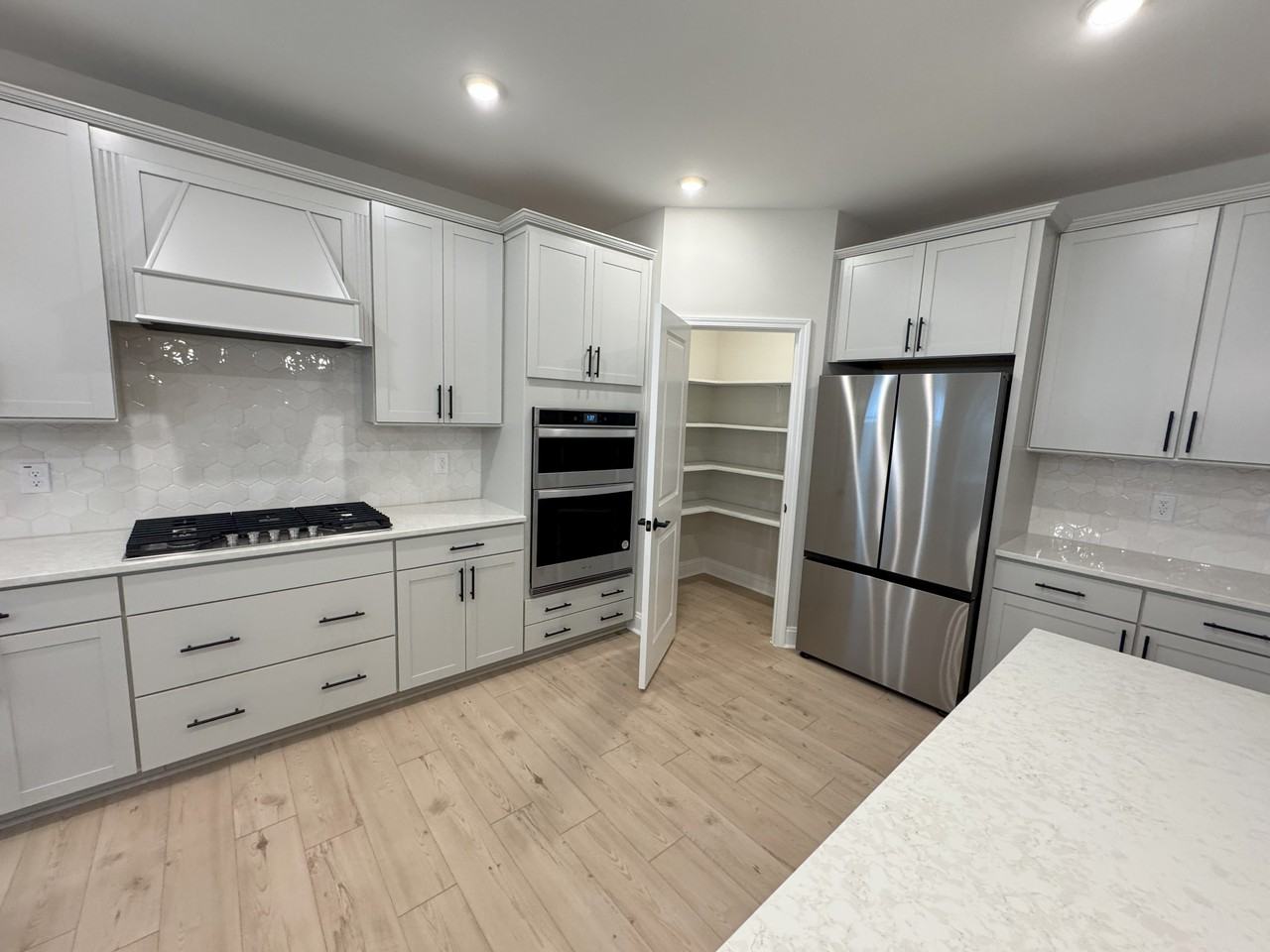 103 Highpointe Dr #NA - Photo 5 of 30