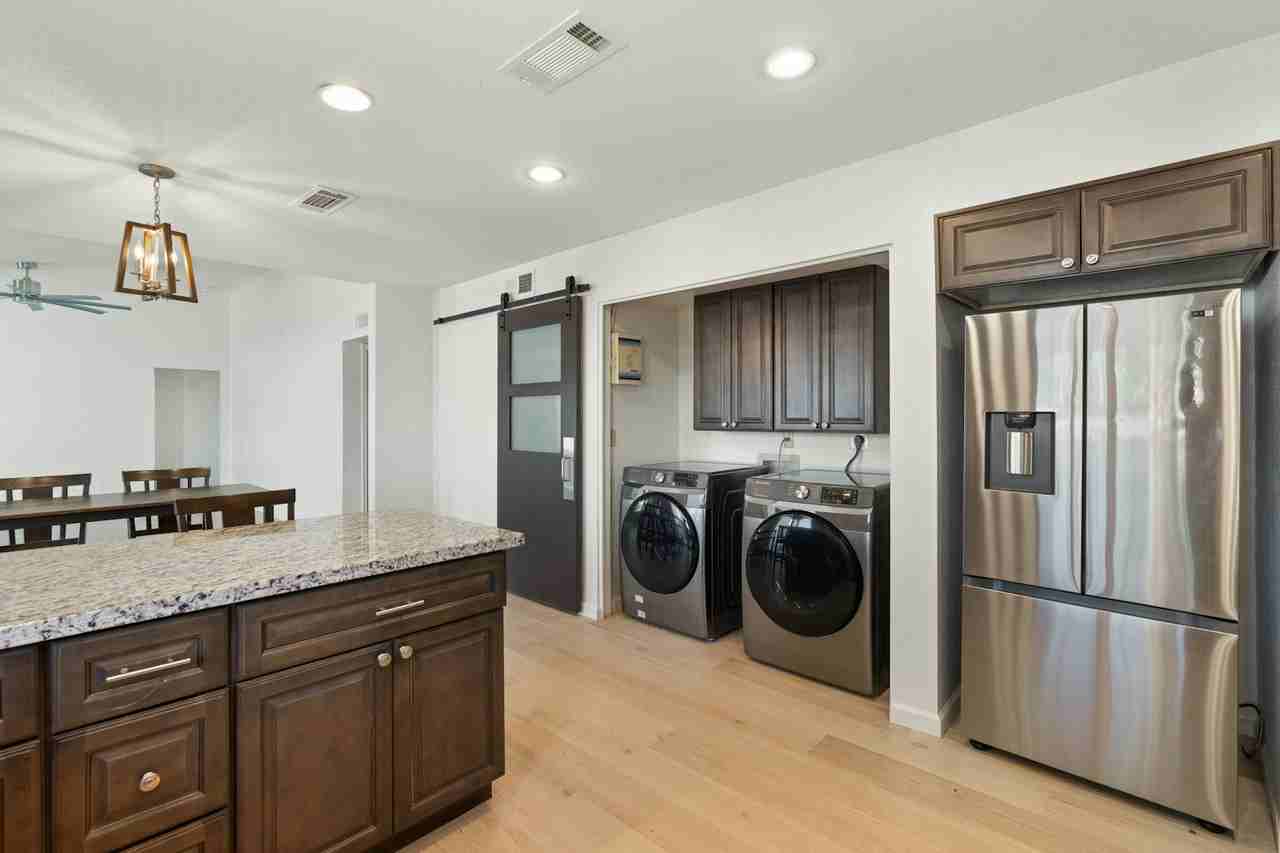 8681 East Latham Street - Photo 5 of 48