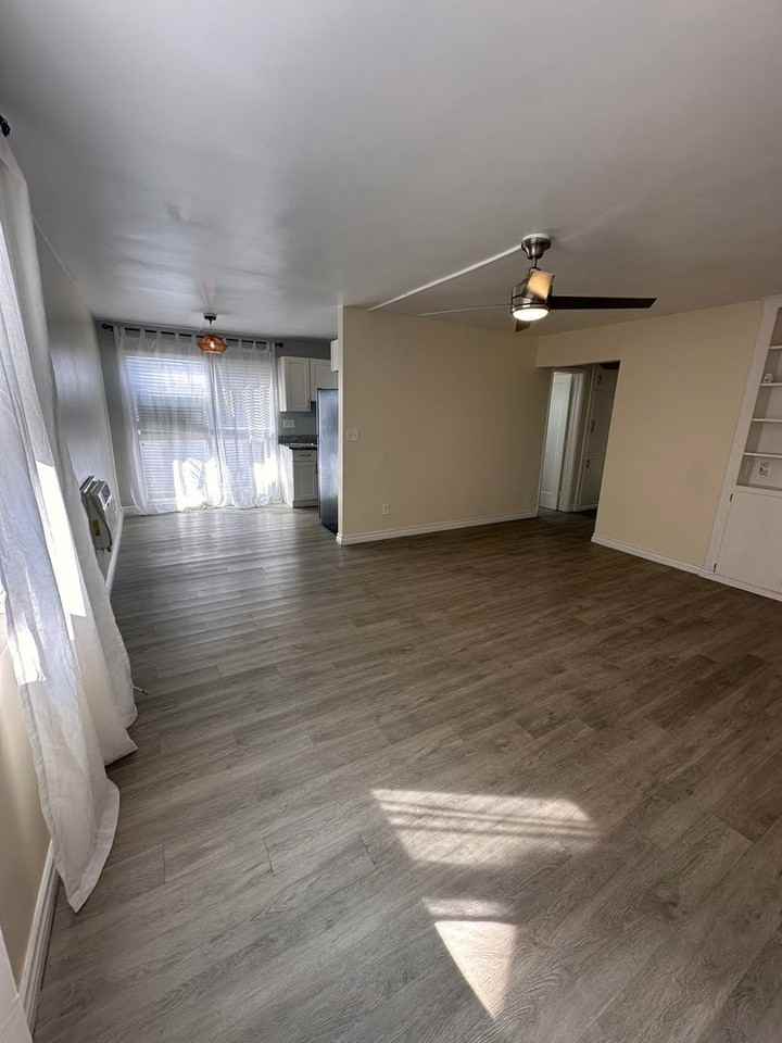 4533 Contour Blvd. - Photo 3 of 19