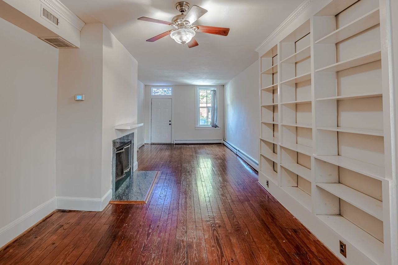 833 S Bond St - Photo 4 of 27