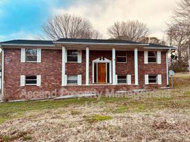 370 Julian Rd - Photo 1 of 1