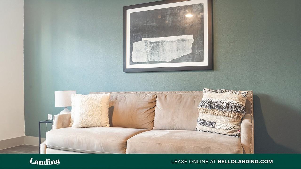 2995 Railside Lp - Photo 2 of 50