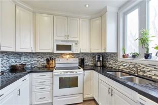 2487 Gerrard Street East #D - Photo 1 of 1