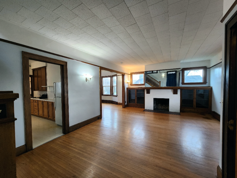 1622 Ogden Ave - Photo 6 of 28