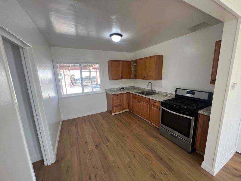 139 East Avenue P 4 - Photo 6 of 8