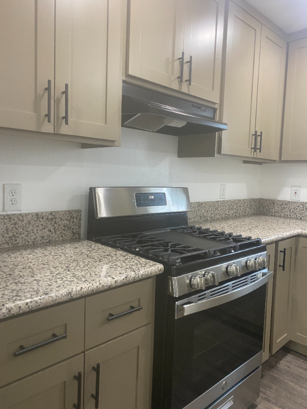 355 K St #A - Photo 3 of 14