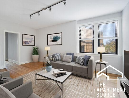 2319 N Rockwell St #A3 - Photo 2 of 5