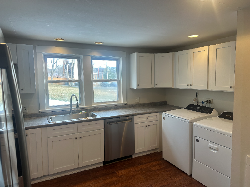 260 N Main St #3 - Photo 2 of 11