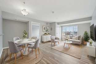 Somerset Place Apartments - Photo 1 of 1