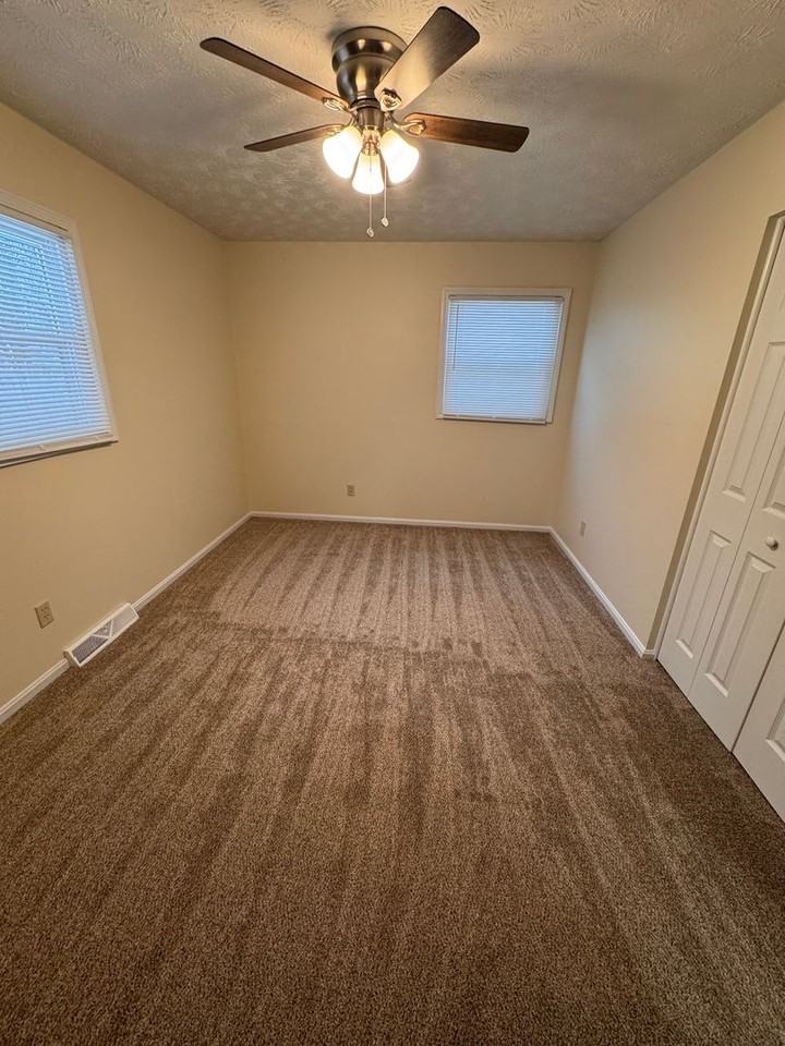 2239 Woodland Trce - Photo 7 of 19