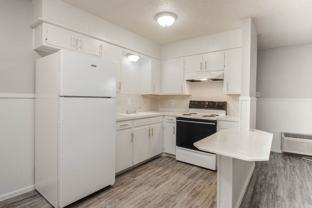 1311 53rd St #B - Photo 1 of 1