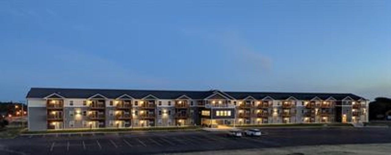 Edgeview Apartments - Photo 3 of 50