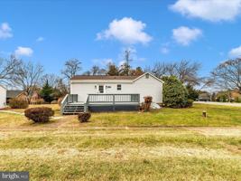 featured image of 40397 Charles Town Pike #NA