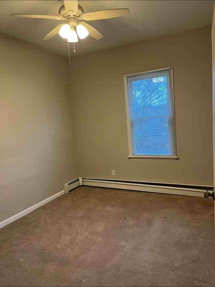 19 Hawkins St #3 - Photo 5 of 10