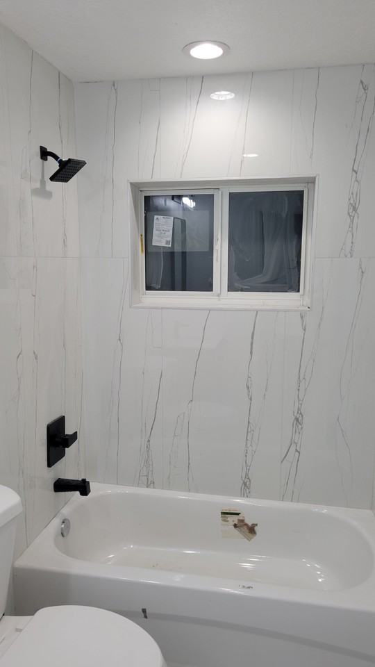 2306 Delaware Ave #B - Photo 2 of 17