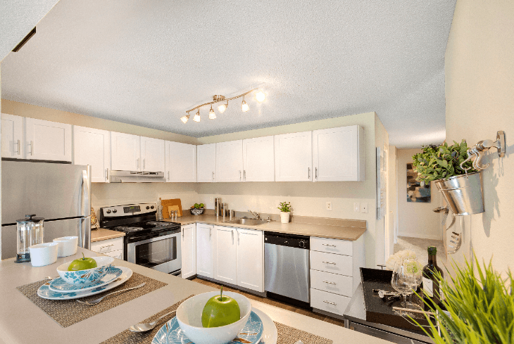 The Retreat - Photo 2 of 24