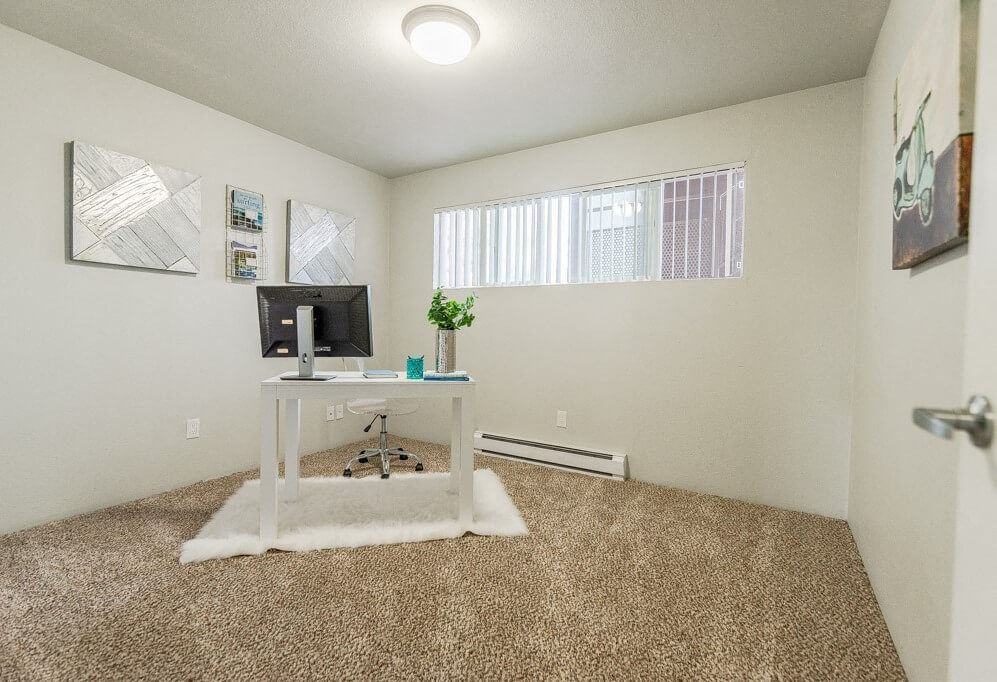 The Aviator Apartments - Photo 7 of 26