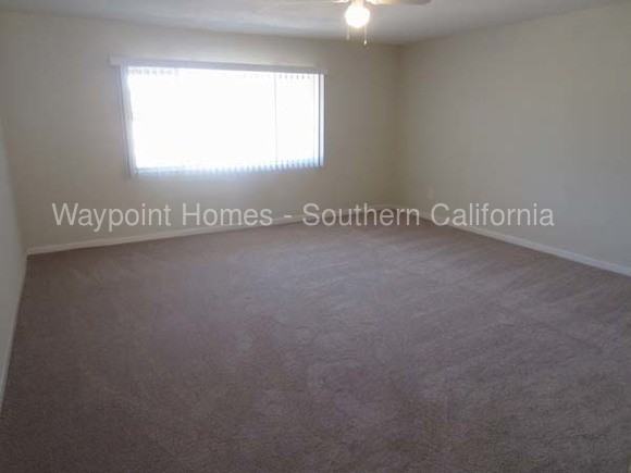 2901 Yorktown Pl - Photo 3 of 8