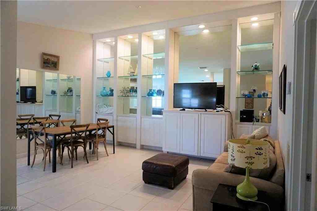 4194 Saint George Lane - Photo 4 of 29