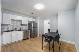 featured image of Maydell Dr