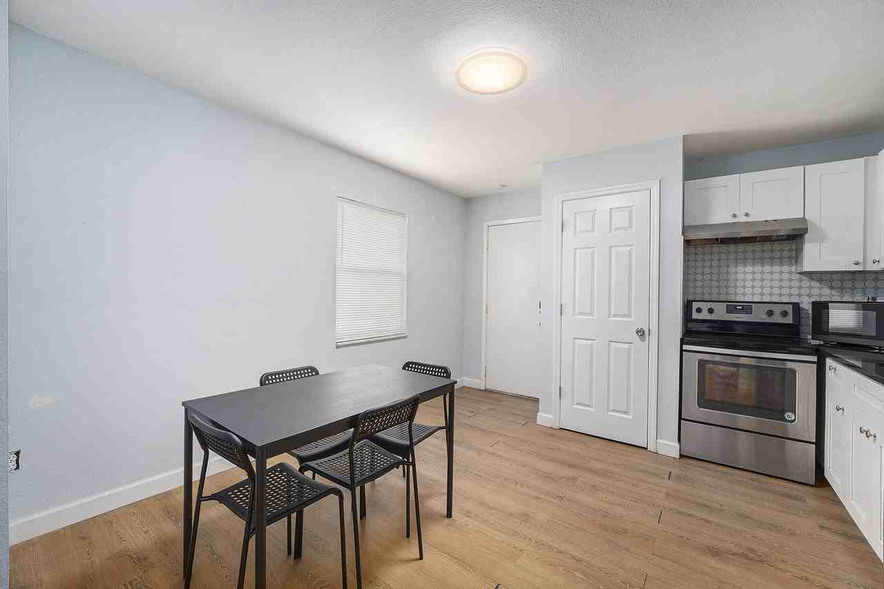 Maydell Dr - Photo 3 of 6