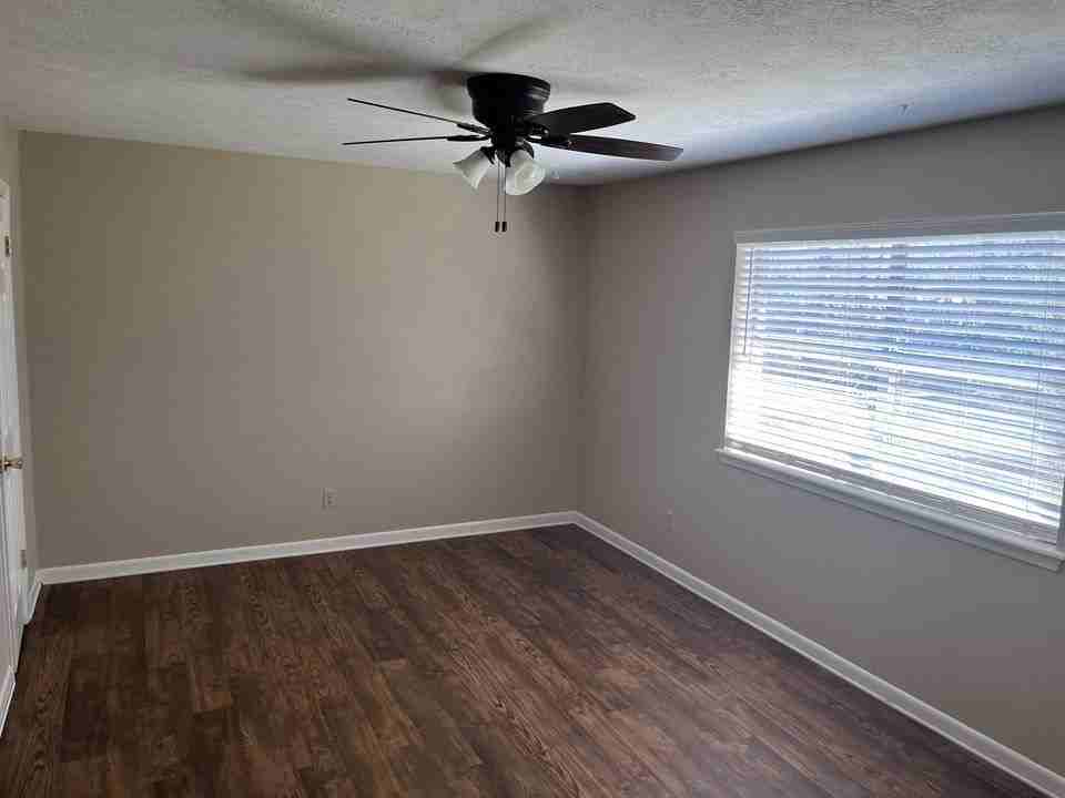 2714 Allen Forest Dr - Photo 4 of 12