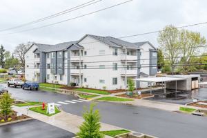 featured image of 1917 Poplar Street