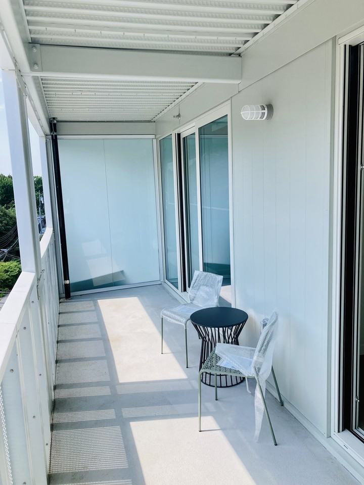 550 East Broadway #401 - Photo 7 of 13