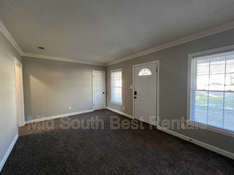 371 E Raines Rd - Photo 2 of 8