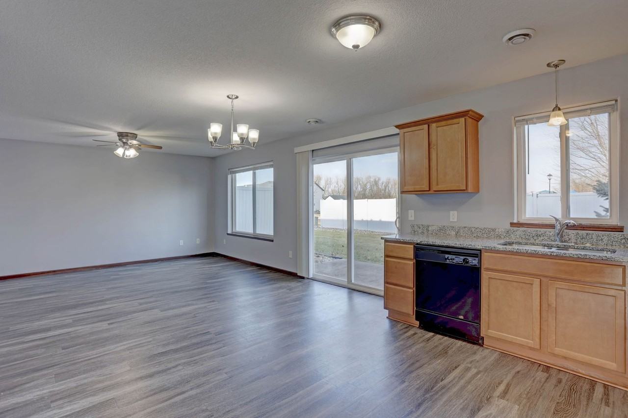 116 Osprey Path - Photo 2 of 11