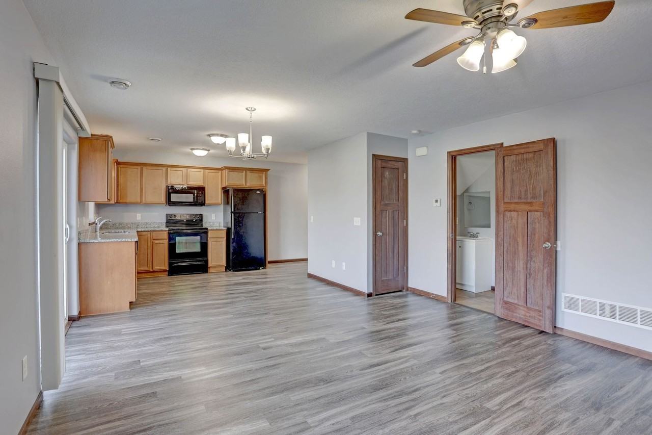 116 Osprey Path - Photo 3 of 11