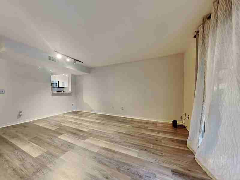 111 E 1st St #16 - Photo 5 of 26