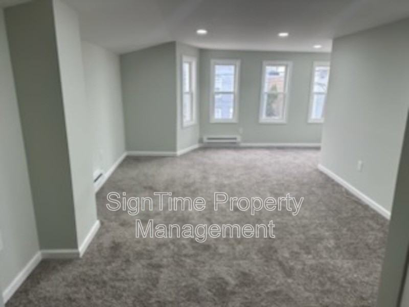 117 N Conococheague St #2 - Photo 3 of 11