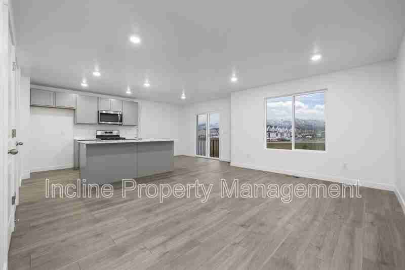282 N Tack Ln #2228 - Photo 2 of 21