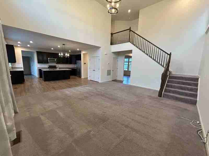 2120 Champions Way - Photo 3 of 49