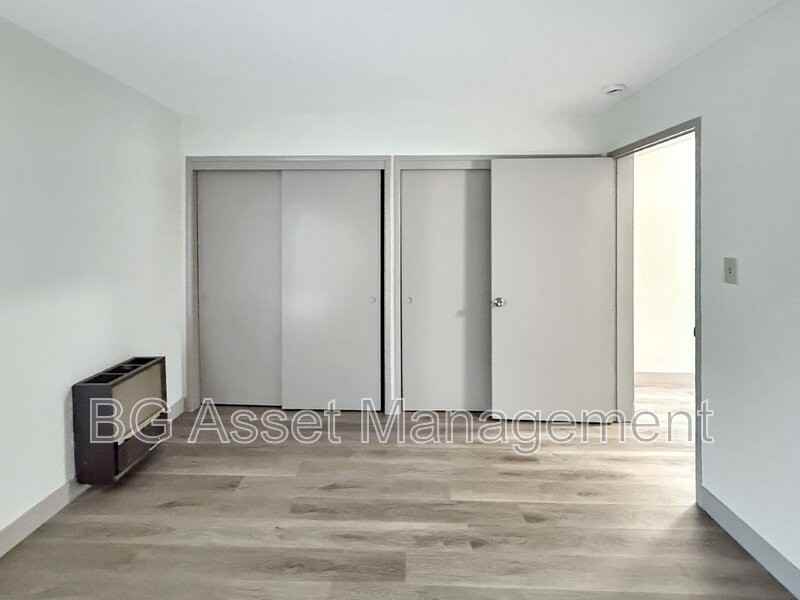 50 Frey Pl #5 - Photo 5 of 31