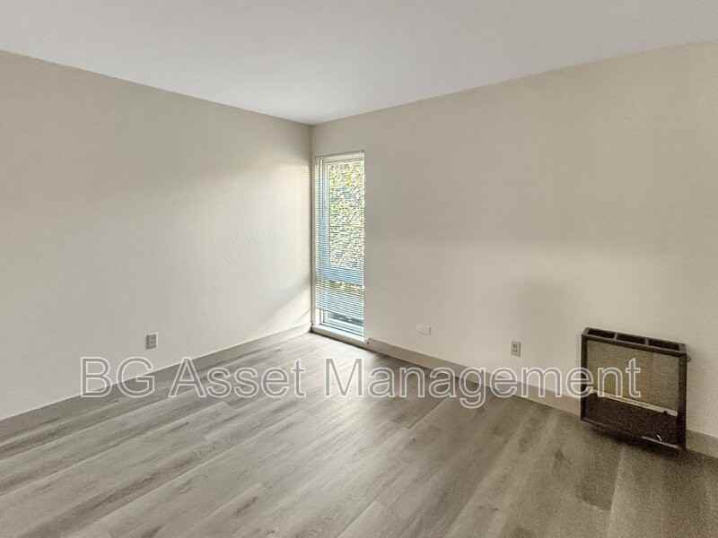 50 Frey Pl #5 - Photo 7 of 31