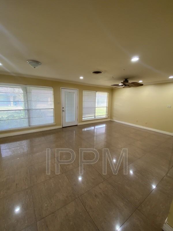 5634 Sam Snead Dr - Photo 7 of 11