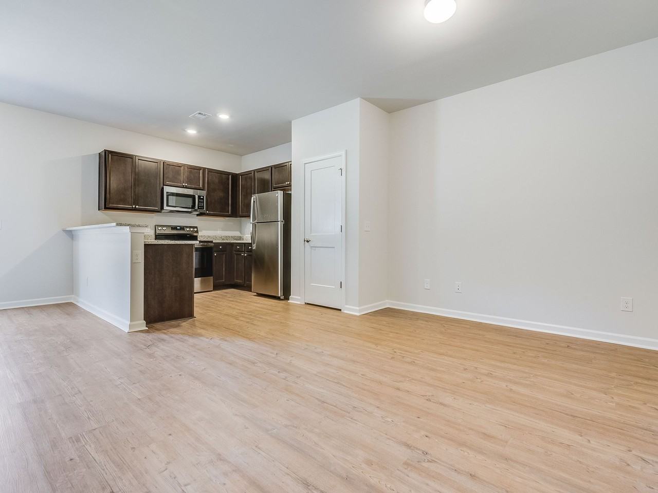 Pine Grove Townhomes - Photo 6 of 21