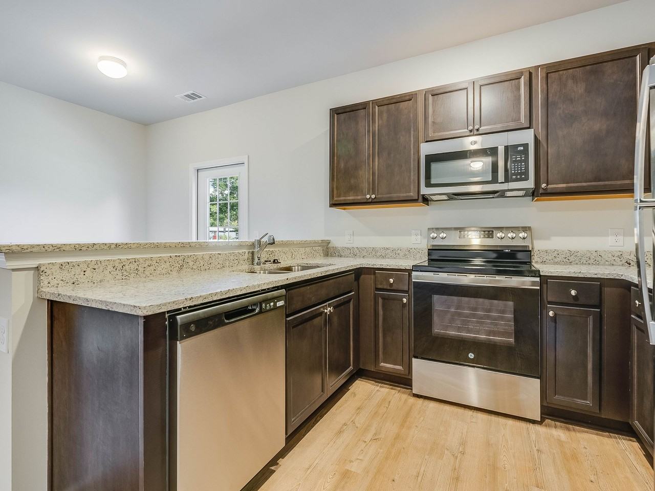 Pine Grove Townhomes - Photo 3 of 21