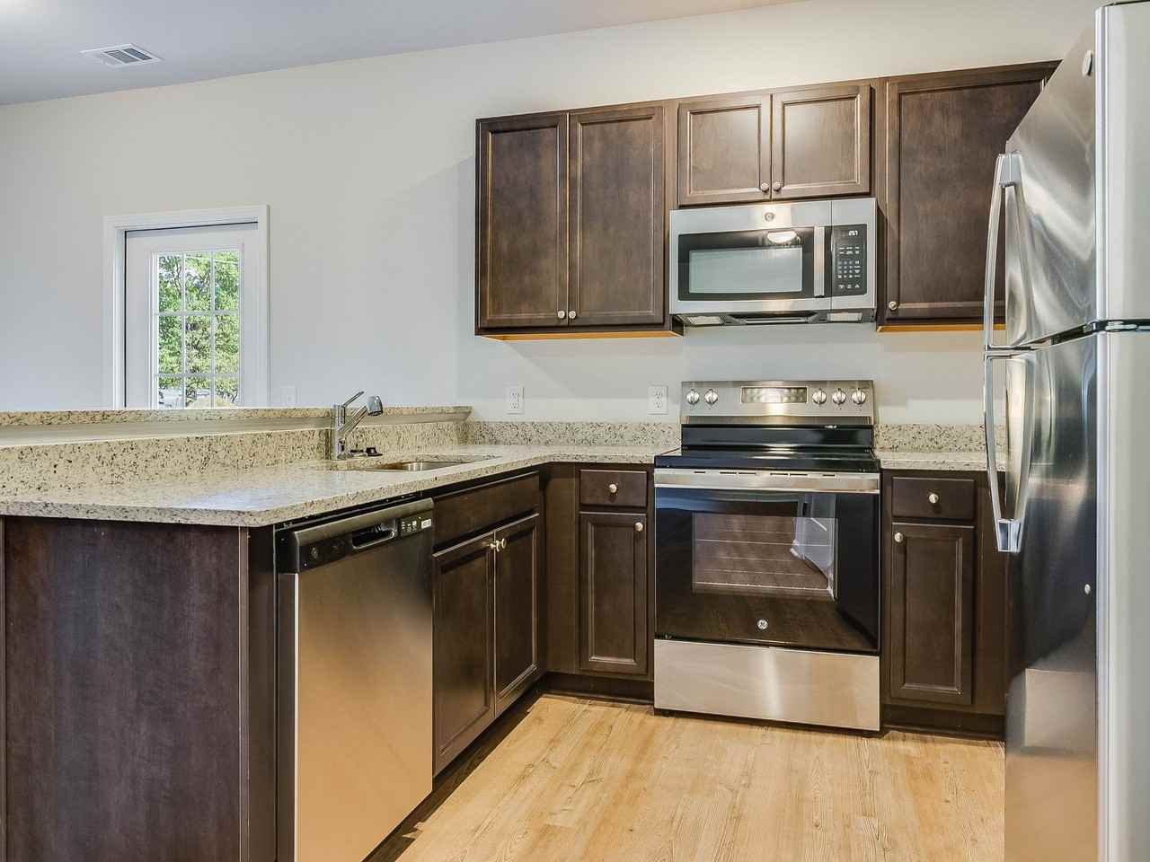 Pine Grove Townhomes - Photo 5 of 21