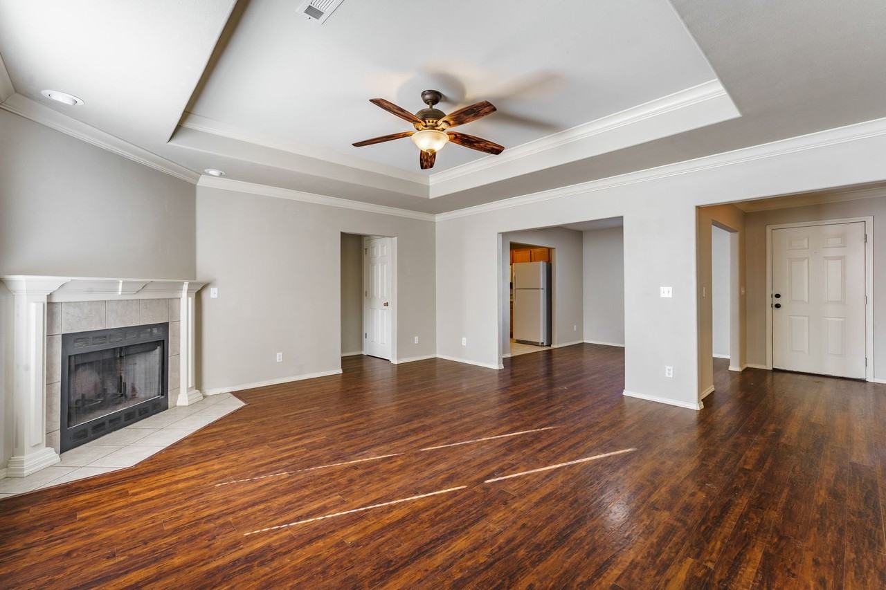 4603 Sw Limestone Ave - Photo 3 of 16