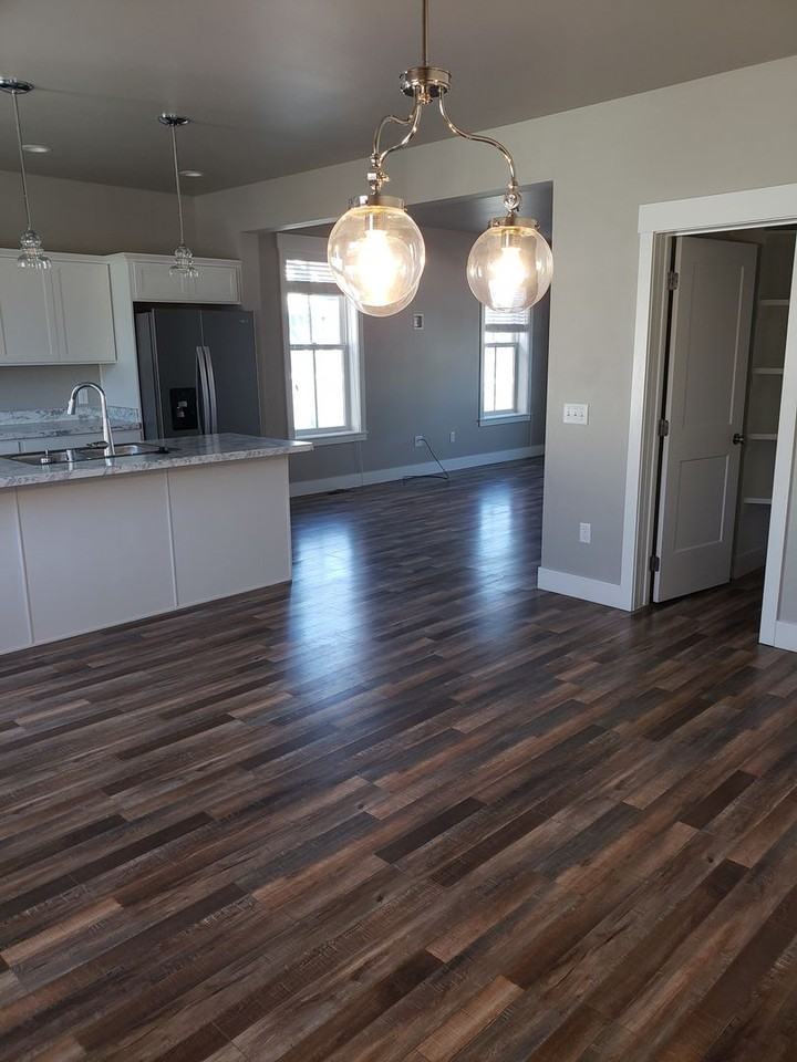 1722 Walter Creek Blvd - Photo 3 of 19