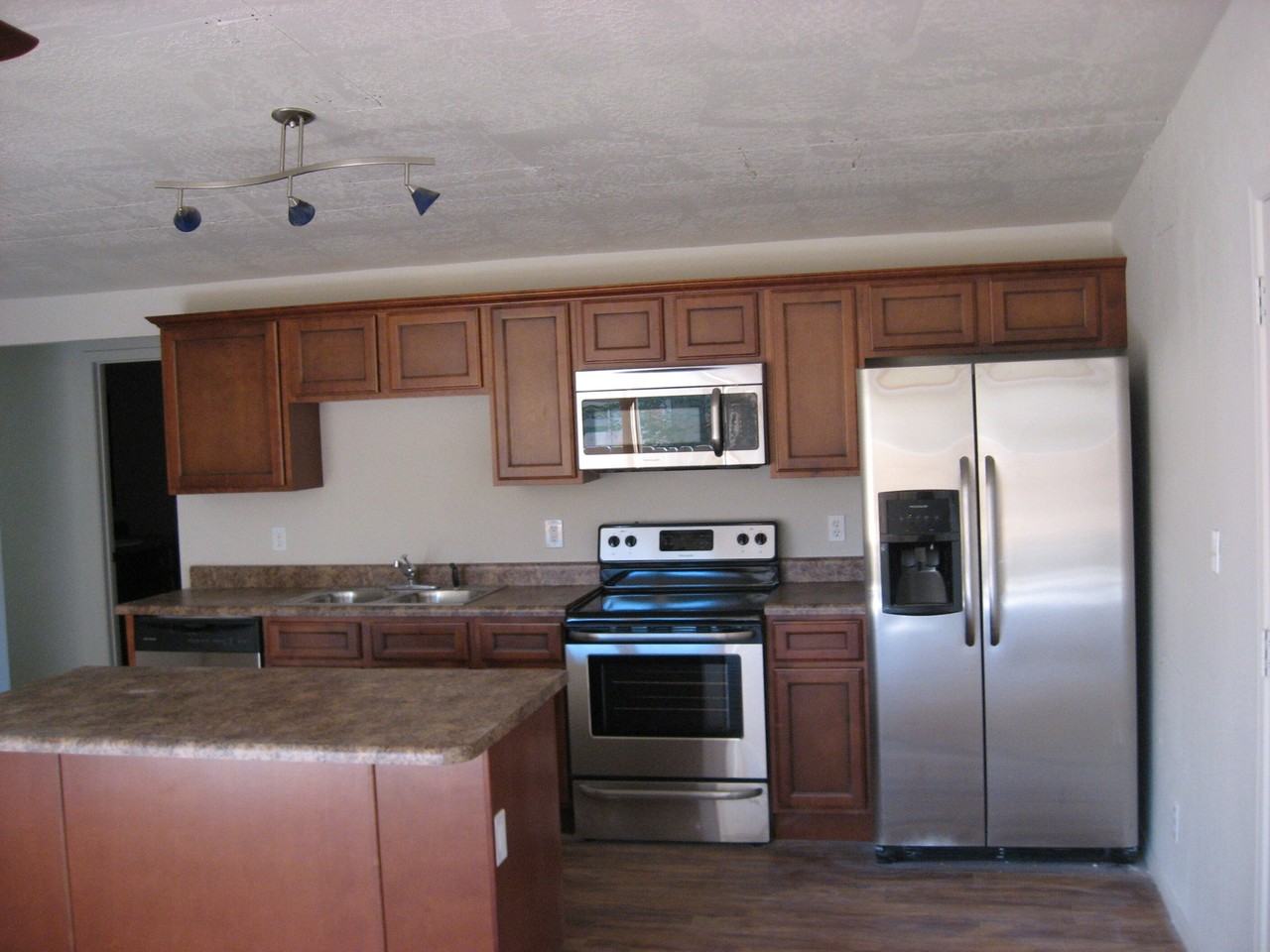 575 - Berger2 (1616 N San Fransisco B) - Photo 2 of 11