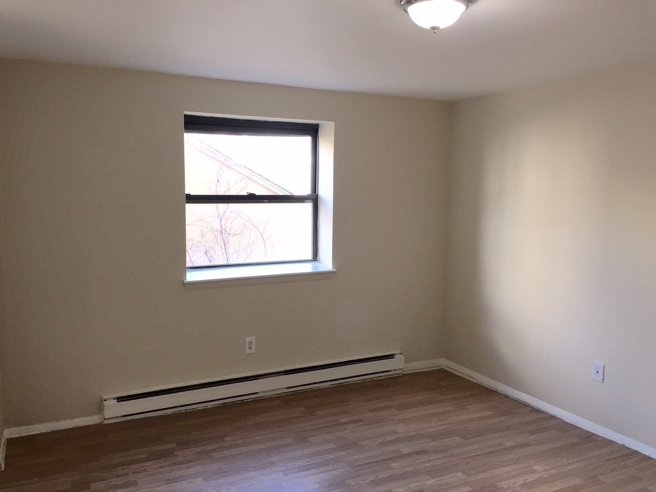 Hollister Ave Apartments - Photo 3 of 24