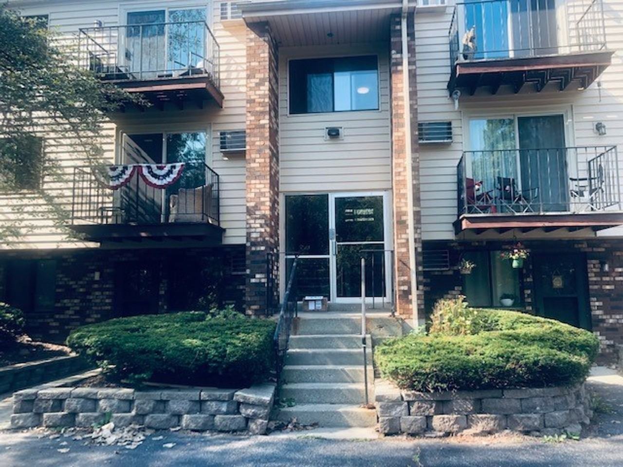 Kleinschmidt - Photo 2 of 34