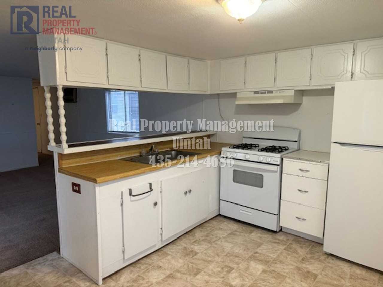 79 N 300 E - Photo 3 of 13