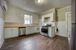 featured image of 516 S 17th St