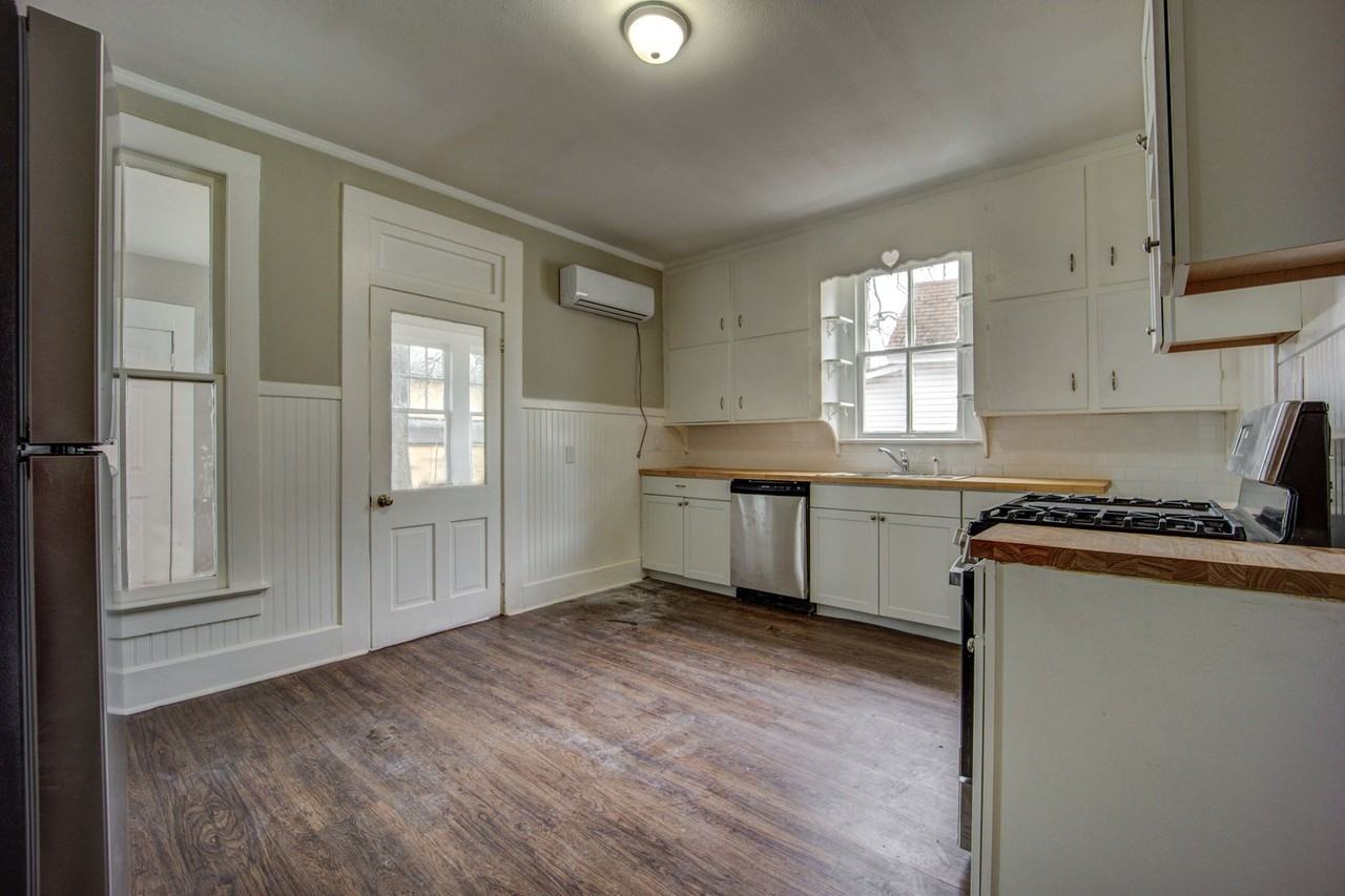 516 S 17th St - Photo 6 of 17
